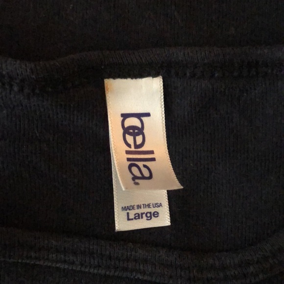 4️⃣ FOR $🔟! THE HIDEAWAY GRILL LONG SLEEVE TEE - Picture 5 of 7